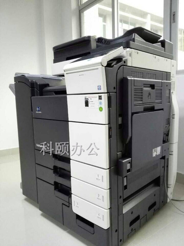 慶?？祁U辦公給某一建筑企業(yè)成功安裝柯尼卡美能達(dá)C554e復(fù)印機(jī)